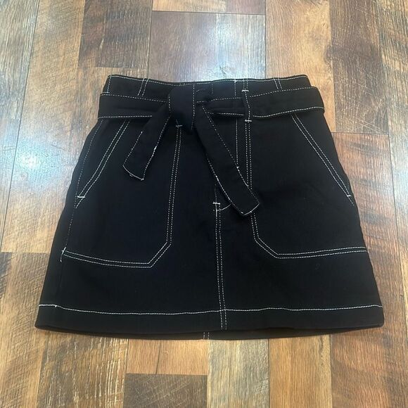 Ardene skirt 1 (6024B) - Picture 1 of 5